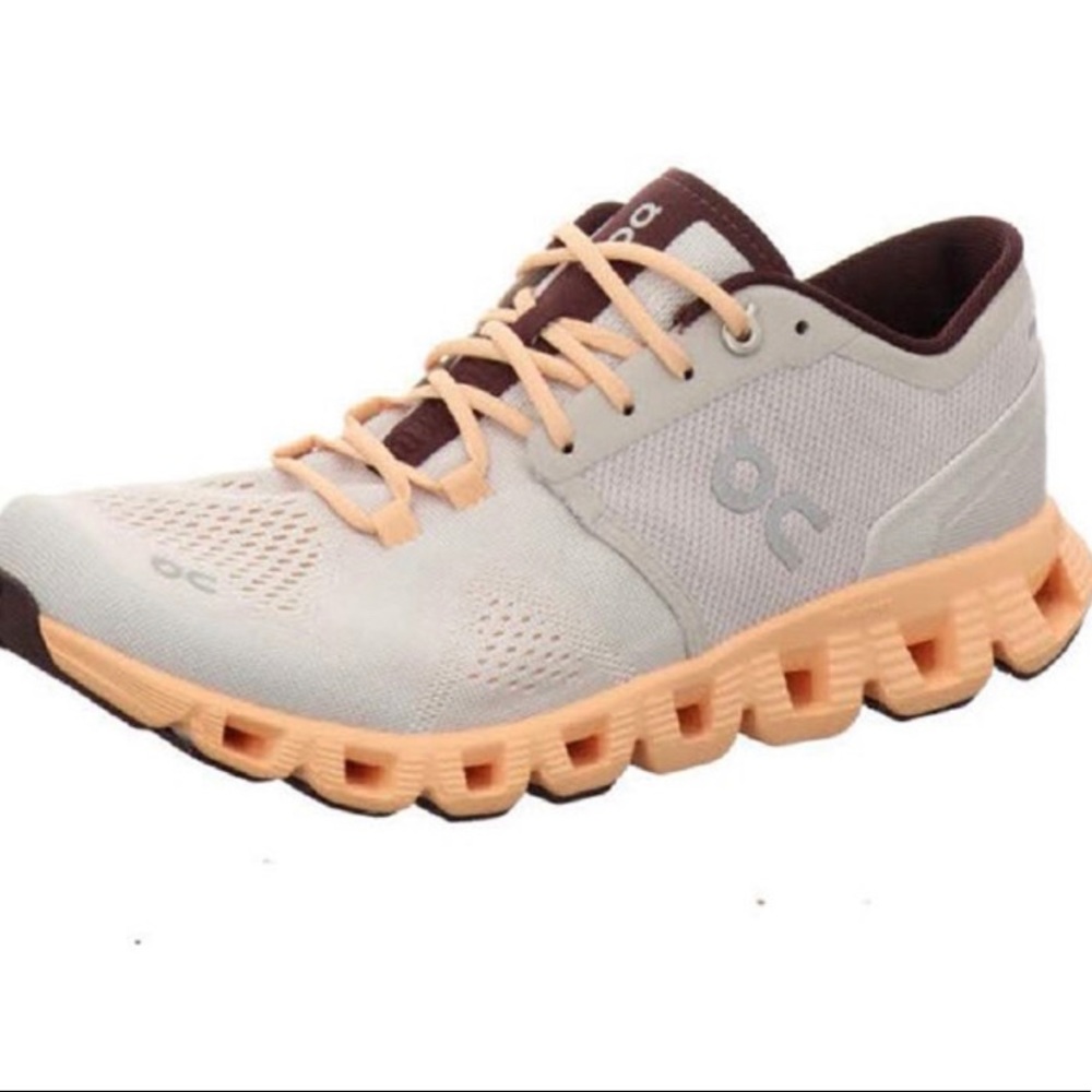 Womens Sneaker Cloud X